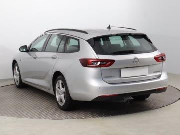 Opel Insignia II Sports Tourer 1.6 CDTI 136KM 2018 Opel Insignia 1.6 CDTI, Automat, Navi, Klima, zdjęcie 3