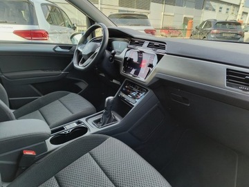 Volkswagen Touran III 1.5 TSI EVO 150KM 2023 Volkswagen Touran Comfortline 1.5 TSI 150KM DSG Sa, zdjęcie 9