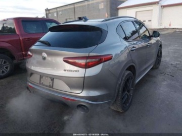 Alfa Romeo Stelvio SUV Facelifting 2.0 Turbo 280KM 2020 Alfa Romeo Stelvio Ti Sport Awd, 2020r., 4x4, 2.0L 2.0 Benzyna 280KM, zdjęcie 3