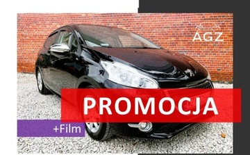 Peugeot 208 I Hatchback 3d 1.2 VTI 82KM 2014 Peugeot 208 Salon PL Czujniki Kamera niski przebieg Gwarancja w cenie Waw