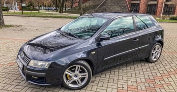 BLATNÍK LEVÝ PŘEDNÍ FIAT STILO 2001-2007 3 DVEŘE 3D 841/A
