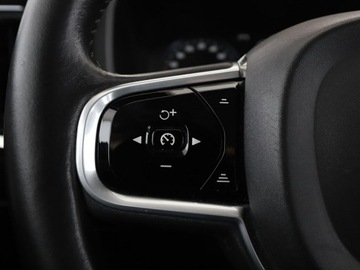 Volvo V90 II Kombi 2.0 D4 190KM 2016 Volvo V90 FV23% Inscription D4 AWD automat skóra, zdjęcie 30