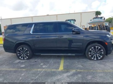 Chevrolet Suburban GMT900 2023 Chevrolet Suburban LT 2023 5.3l 5.3 Benzyna 355KM, zdjęcie 6