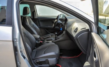 Seat Leon III ST 2.0 TDI CR 150KM 2014 Seat Leon 2,0TDI Salon PL 2014 r. 2.0 Diesel 150KM, zdjęcie 9