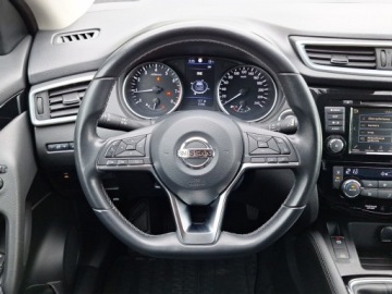 Nissan Qashqai II Crossover Facelifting 1.3DIG-T 140KM 2020 Nissan Qashqai Nissan Qashqai 1.3 DIG-T N-Connecta 1.3 Benzyna 140KM, zdjęcie 8