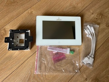 Монитор видеодомофона DAHUA VTH5221DW-S2