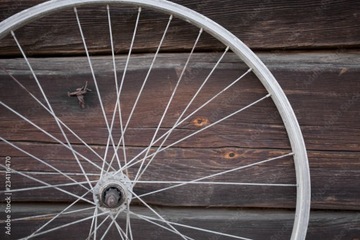 Стальные спицы 233 мм, серебряная оцинковка.