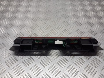 SVĚTLO STOPU MAZDA DEMIO 1.3 DC2051580