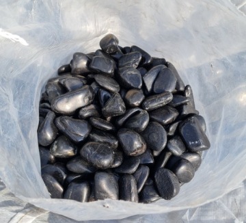 ЧЕРНАЯ ПОЛИРОВАННАЯ ДЕКОРАТИВНАЯ ГАЛЬКА ДЛЯ ДОМАШНЕГО СТИЛЯ 1 КГ 5-8 см