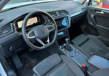 Volkswagen Tiguan II SUV Facelifting 1.5 TSI 150KM 2024 Volkswagen Tiguan Elegance Pakiety, ACC, LED Matrix, ergoActive z masazem, zdjęcie 6