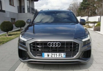 Audi Q8 Q8-e 3.0 55 381KM 2023 Audi Q8 Audi Q8 55 TFSIe quattro tiptronic 3.0 Hybryda Plug-in 381KM, zdjęcie 18