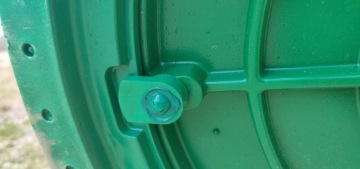 Запираемая крышка люка для септика 60/80 см