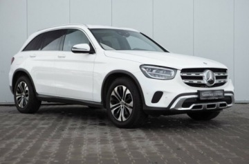 Mercedes GLC C253 SUV Facelifting 2.0 200d 163KM 2022 Mercedes-Benz GLC 200d 4Matic AMG Line Salon PL Autotrade 2.0 Diesel, zdjęcie 3