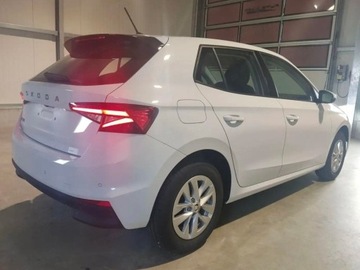 Skoda Fabia IV 2025 SKODA Fabia Edition 130 1.0 TSI DSG Hatchback 115KM 2025, zdjęcie 3