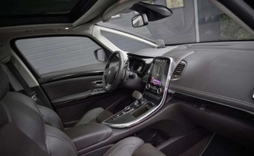 Renault Espace V Van 1.6 Energy TCe 200KM 2015 Renault Espace Renault Espace 1.6 TCE Initiale Paris EDC 1.6 Benzyna 200KM, zdjęcie 22