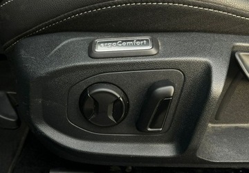 Volkswagen Arteon Fastback Facelifting 2.0 TSI 190KM 2021 Volkswagen Arteon Piekny kolor DSG R-LINE FV 23 2.0 Benzyna 190KM, zdjęcie 14