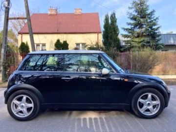 Mini One I 1.6 90KM 2005 MINI ONE 1.6 Benzyna Klimatyzacja Bez Korozji 1.6 Benzyna 90KM, zdjęcie 6