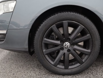 Volkswagen Passat B6 Variant 3.2 V6 FSI 250KM 2009 VW Passat 3.2 FSI, 4X4, DSG, Xenon, Klima, zdjęcie 14