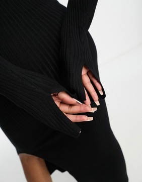DESIGNex Czarna prążkowana sukienka midi z dekoltem w szpic S