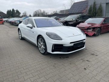 Porsche Panamera III Liftback 4 E-Hybrid 2.9 470KM 2024 Porsche Panamera 4 EU Plug IN 4x4 Pneumatyka BOSE