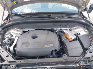 Volvo XC60 II 2024 Volvo XC 60 Recharge T8 Plus Dark Theme 2024 2.0l 2.0 Hybryda Plug-in 312KM, zdjęcie 8