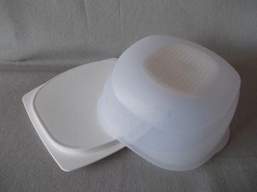 МИНИ-КОНТЕЙНЕР ДЛЯ СЫРА TUPPERWARE CHEESMART