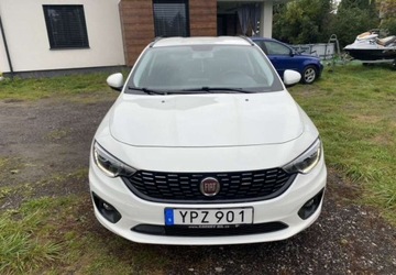 Fiat Tipo II Station Wagon 1.4 T-Jet 120KM 2018 Fiat Tipo Fiat Tipo 1.4 T-Jet 16v Lounge EU6d, zdjęcie 1