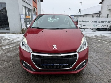 Peugeot 208 I Hatchback 5d Facelifting 1.2 PureTech 82KM 2015 Peugeot 208 Klimatronik*, zdjęcie 2