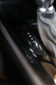 Toyota C-HR I Crossover Facelifting 2.0 Hybrid Dynamic Force 184KM 2019 Toyota C-HR 2.0 Hybrid Selection 2.0 Hybryda 184KM, zdjęcie 35