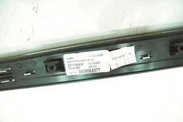 LIŠTA DEKORACE Z ČALOUNĚNI PRAVÉ ZADNÍ MERCEDES W221 KRÁTKÁ A2217300622