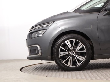Citroen Grand C4 Picasso II Grand Picasso Facelifting 1.2 PurTech 130KM 2017 Citroen C4 Grand Picasso PureTech 130, 7 miejsc, zdjęcie 13