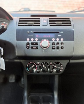 Suzuki Swift IV Hatchback 5d 1.3 92KM 2005 Suzuki Swift LPG Klima Isofix Warszawa VRVR 1.3 BenzynaLPG 92KM, zdjęcie 28