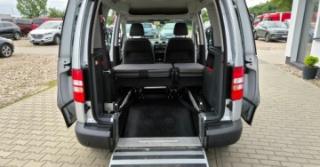 Volkswagen Caddy III 2010 Volkswagen Caddy 1,6 TDI 102km Klima Rampa Dla Niepelnosprawnych 1.6, zdjęcie 23