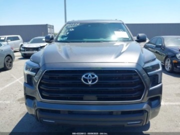 Toyota Sequoia II 2024 Toyota Sequoia sr5, 2024r., 4x4, 3.4L 3.4 Benzyna 437KM, zdjęcie 4