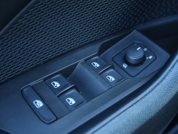 Skoda Octavia III Kombi Facelifting 1.5 TSI ACT 150KM 2020 Skoda Octavia 1.5 TSI, Salon Polska, zdjęcie 17