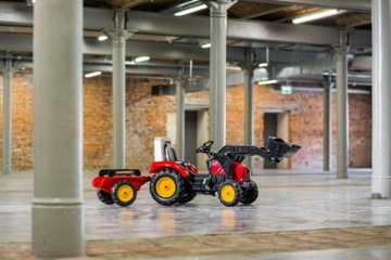 FALK RED ТРАКТОР С ПЕДАЛАМИ ПРИЦЕП ЦЕПНОЙ ПРИВОД НА 3 ГОДА БОЛЕЕ 3 ГОДА