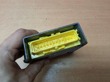 МОДУЛЬ ПОДУШКИ БЕЗОПАСНОСТИ AUDI A8 D4 4.0 TFSI 4H0907637K