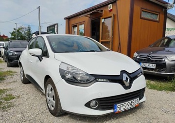Renault Clio IV Hatchback 5d ENERGY dCi 90KM 2015 Renault Clio 2015r SALONOWY. 1.5 DCI. Uszkodzony tyl. Jezdzi. 1.5 Diesel