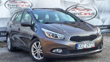 Kia Ceed II Kombi 1.6 CRDi 128KM 2013 Kia Ceed 1.6 128 KM bezwypadkowa zarejestrowana oryginalny przebieg 1.6, zdjęcie 10