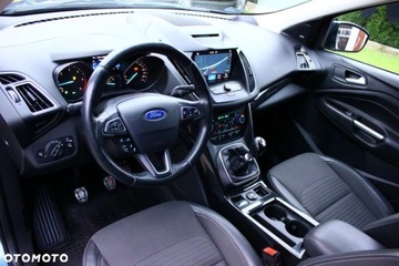 Ford Kuga II SUV Facelifting 2.0 TDCi 150KM 2019 Ford Kuga Ford Kuga 2.0 TDCi AWD Titanium 2.0 Diesel 150KM, zdjęcie 25