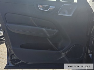 Volvo XC60 II 2025 Volvo XC 60 FV23 Ultra Black B5 250KM AWD ACC BLIS, zdjęcie 13