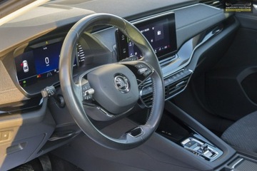 Skoda Octavia IV Liftback 1.5 TSI EVO 150KM 2022 Škoda Octavia Skoda Octavia LEDY / Kamera Cofania, zdjęcie 10