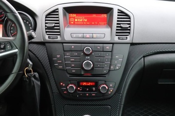 Opel Insignia I Sedan 1.6 Turbo ECOTEC 180KM 2010 Opel Insignia 1.6 Turbo, Xenon, Klima, zdjęcie 11