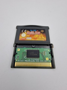 GAME BOY ADVANCE ТОМ И ДЖЕРРИ INFURNAL ESCAPE