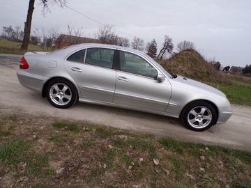 Mercedes Klasa E W211 2004 MERCEDES E-211 2.2 CDI ZAREJESTROWANY, zdjęcie 9