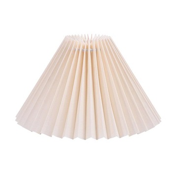 Klosz lampy w stylu retro z abażurem w kształ