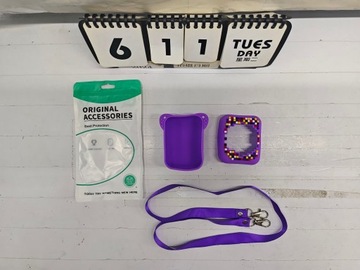 ЗАЩИТНЫЙ ЧЕХОЛ ДЛЯ ЦИФРОВОГО ИГРУШЕЧНОГО УСТРОЙСТВА BITZEE С РЕГУЛИРУЕМЫМ РЕМЕНЕМ