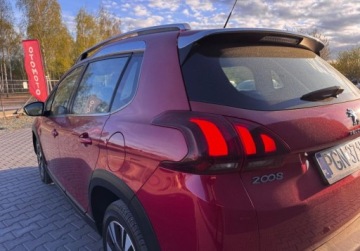Peugeot 2008 I SUV Facelifting 1.2 PureTech 110KM 2018 Peugeot 2008 bezwypadekz Niemiecallur 1.2 Benzyna 110KM, zdjęcie 9