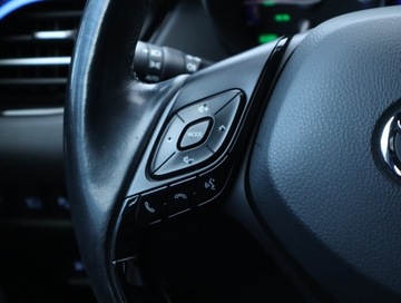 Toyota C-HR I Crossover 1.8 Hybrid 122KM 2016 Toyota C-HR 1.8 Hybrid, Salon Polska, zdjęcie 18