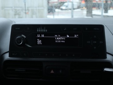 Opel Combo E Kombivan 1.2 Turbo 110KM 2019 Opel Combo 1.2 Turbo, Salon Polska, Klima, zdjęcie 11